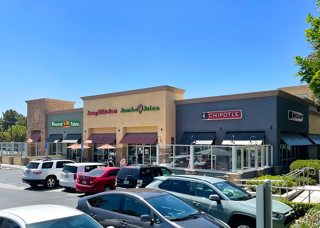 Paul Su of Progressive Real Estate Partners Inks Lease with Round Table Pizza for New Fontana, CA Location