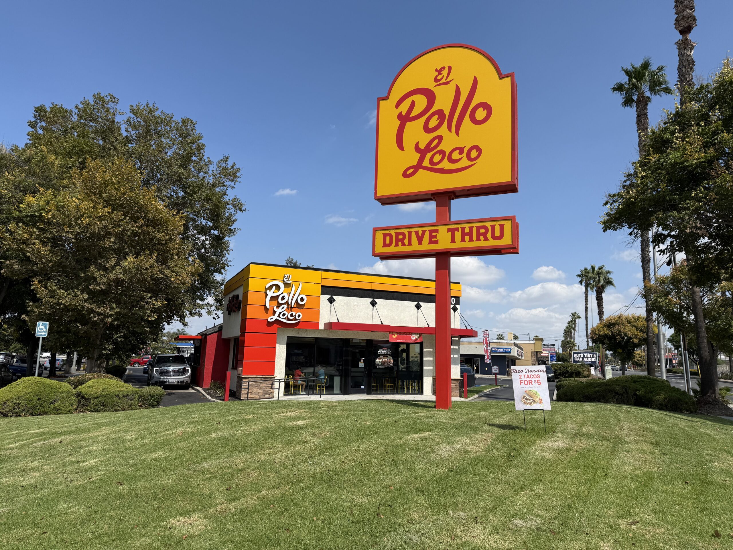 Lance Mordachini closes the sale of an El Pollo Loco Restaurant for $2.995M